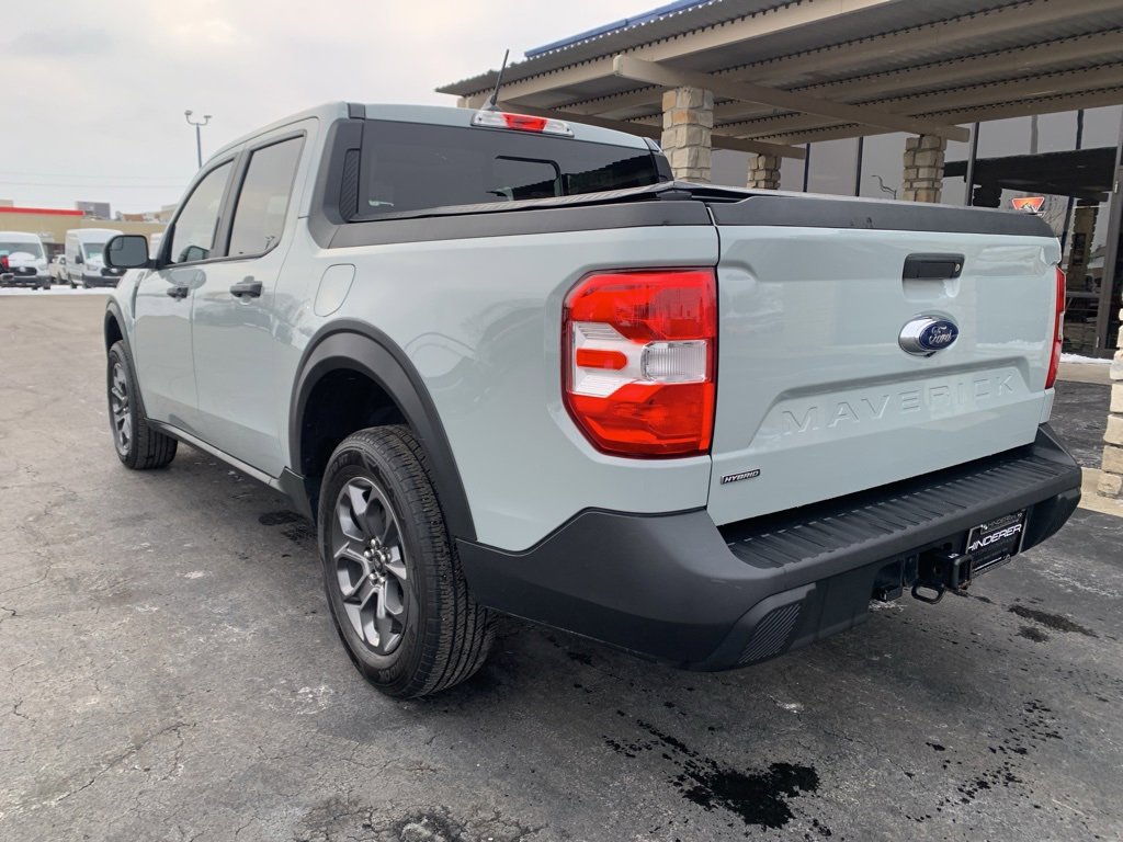 Used 2022 Ford Maverick XLT image 7
