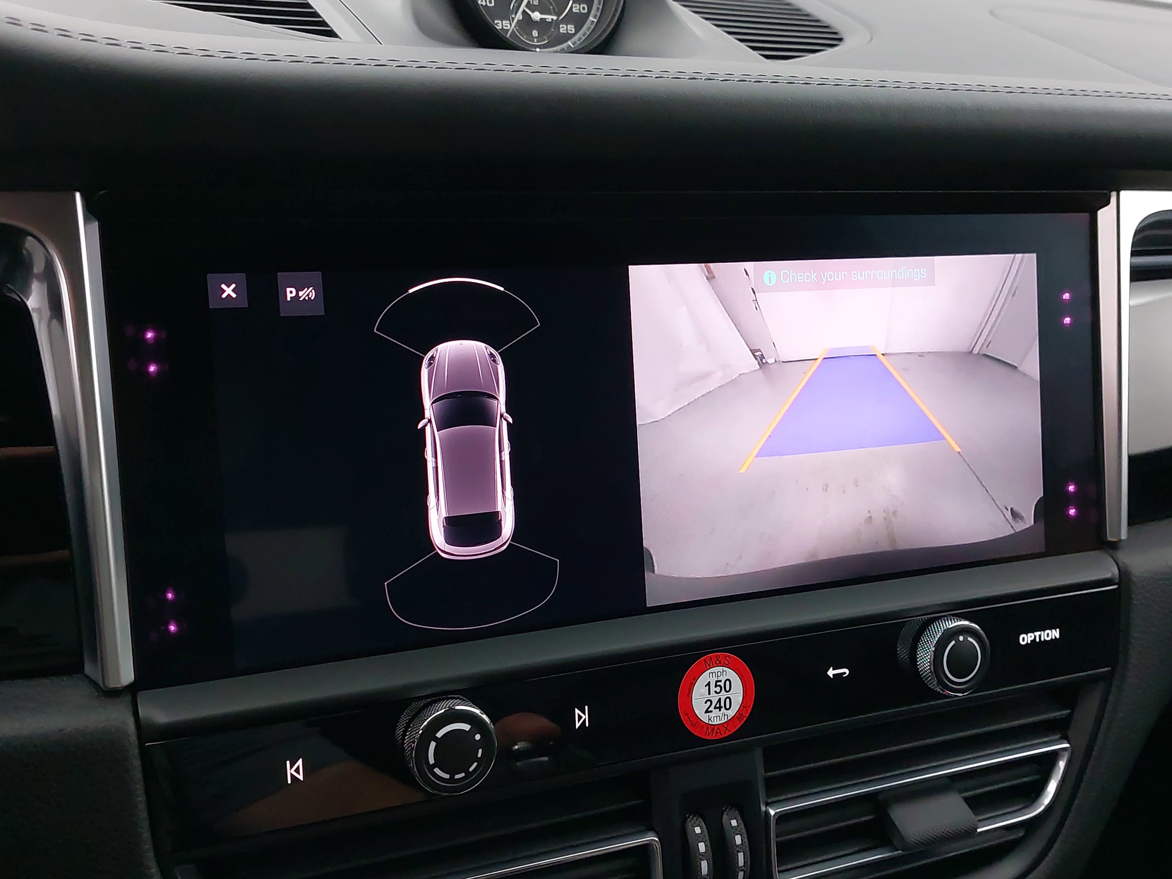 Certified 2024 Porsche Macan Turbo image 26