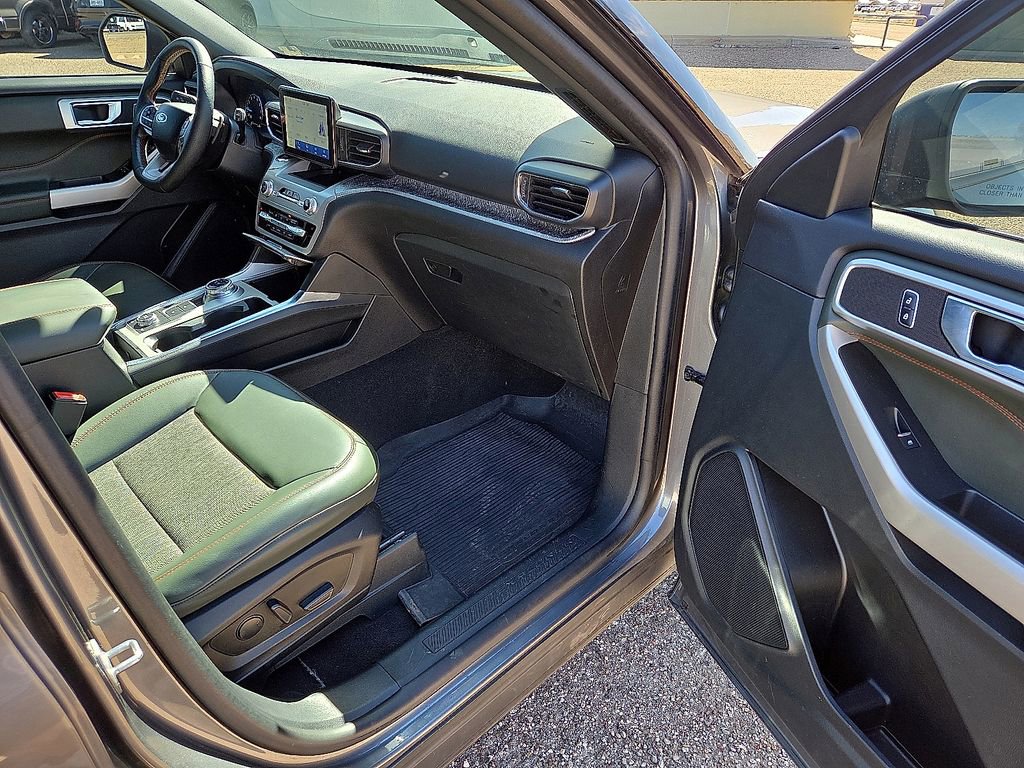 Used 2023 Ford Explorer Timberline image 11