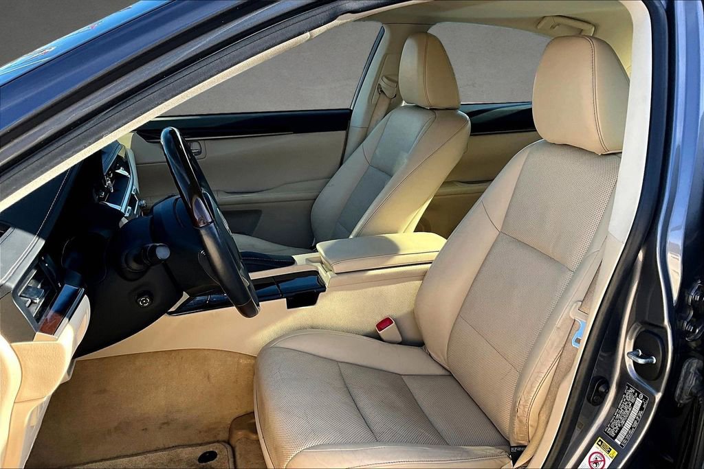 Used 2013 Lexus ES 350 image 23