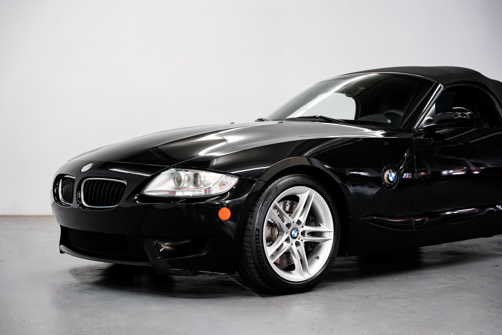 Used 2007 BMW M Roadster RWD image 26