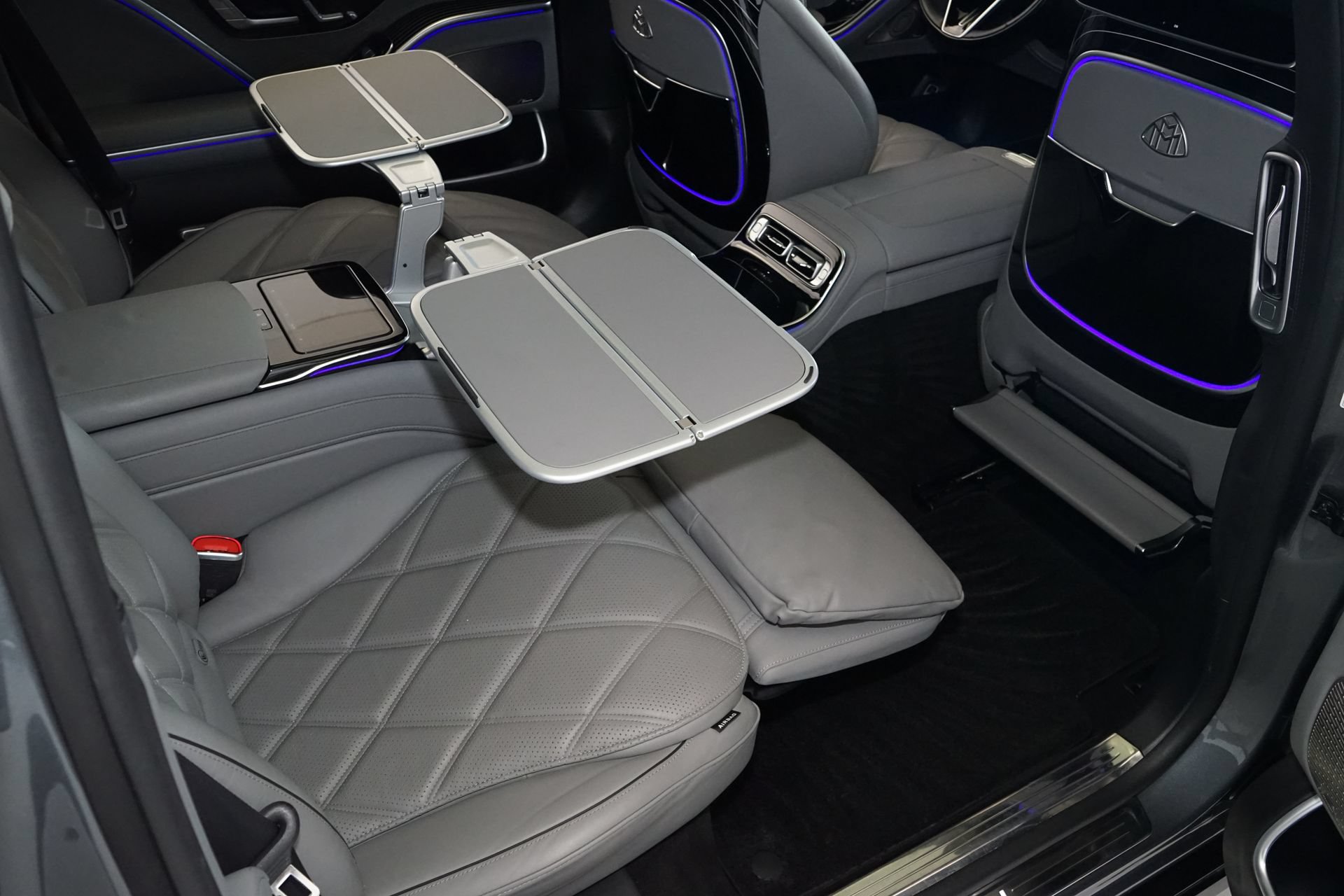 Used 2024 Mercedes-Benz Maybach S 580 4MATIC image 23