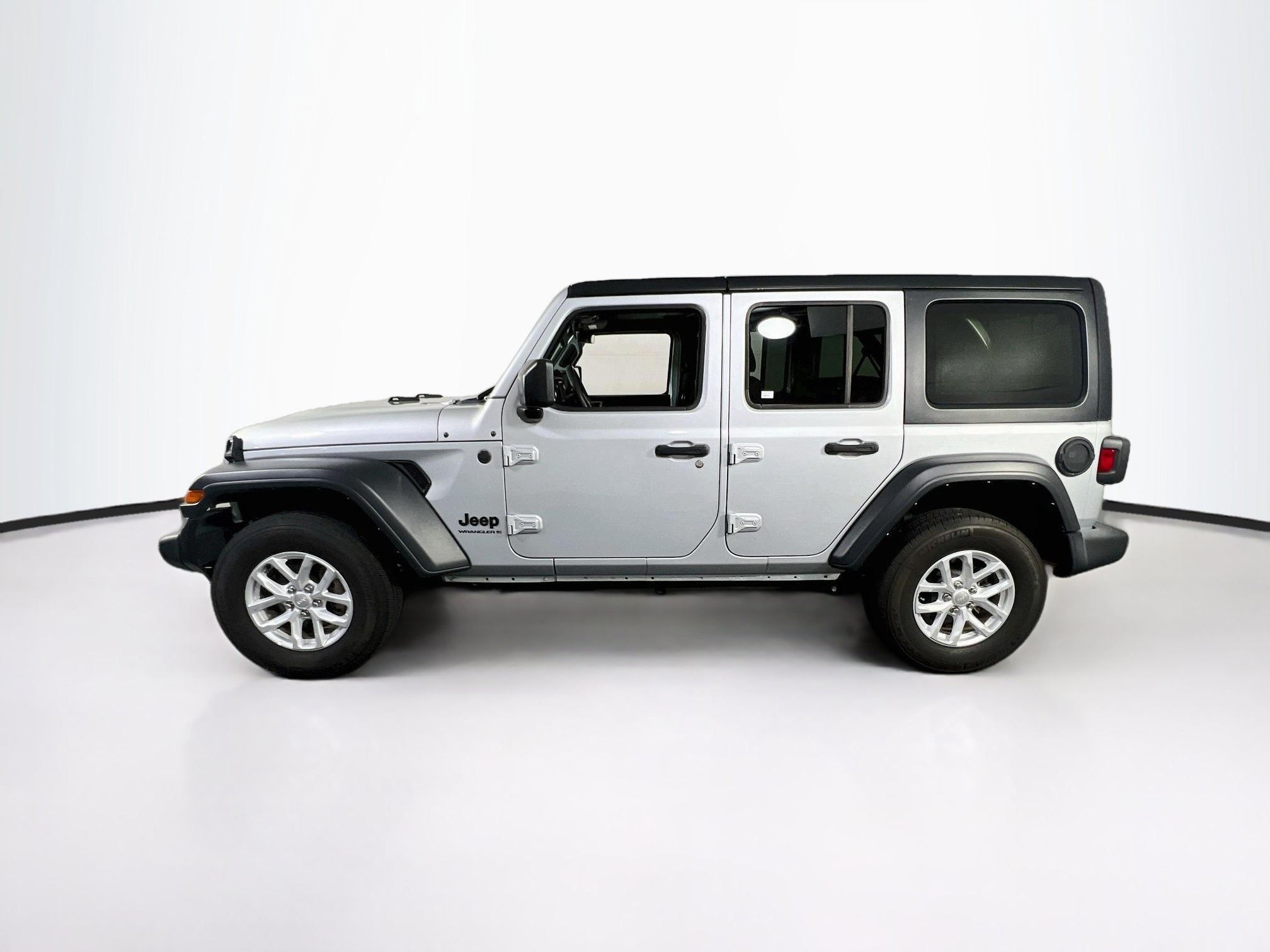 Used 2023 Jeep Wrangler Unlimited Sport AWD/4WD image 8