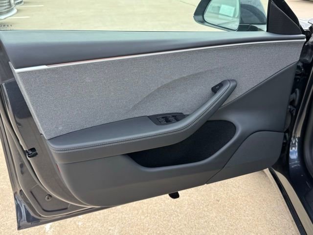 Used 2025 Tesla Model 3 Long Range image 10