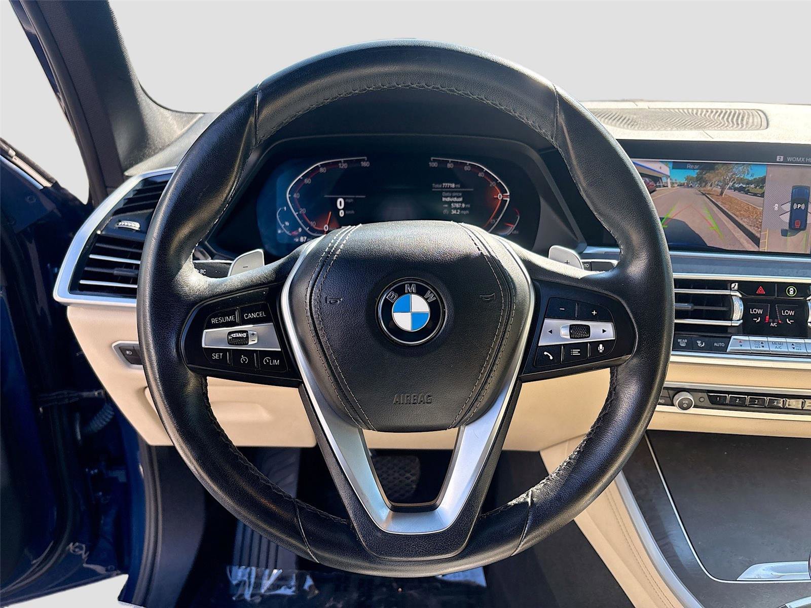 Used 2021 BMW X5 sDrive40i w/ Premium Package image 12