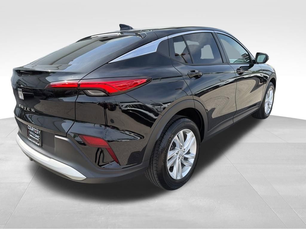 Certified 2024 Buick Envista Preferred w/ Convenience I Package image 6