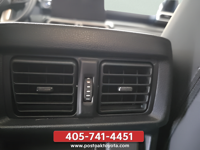 Used 2025 Toyota 4Runner Limited w/ Tow Technology Package AWD/4WD image 21