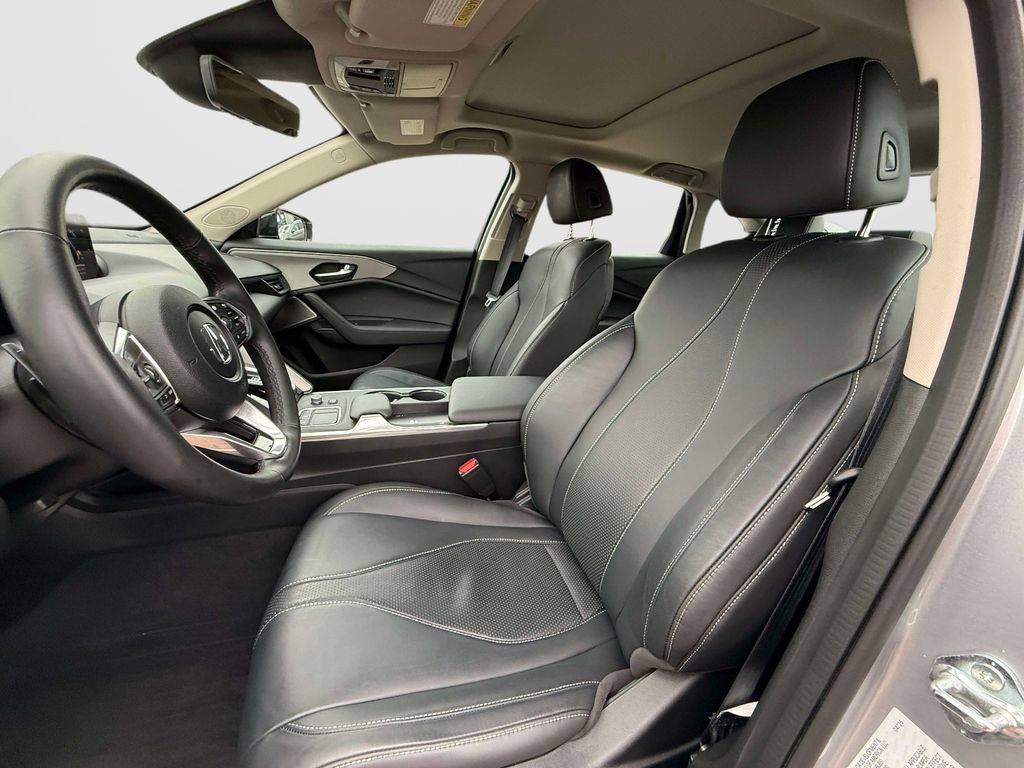 Certified 2025 Acura TLX w/ Technology Package FWD image 11