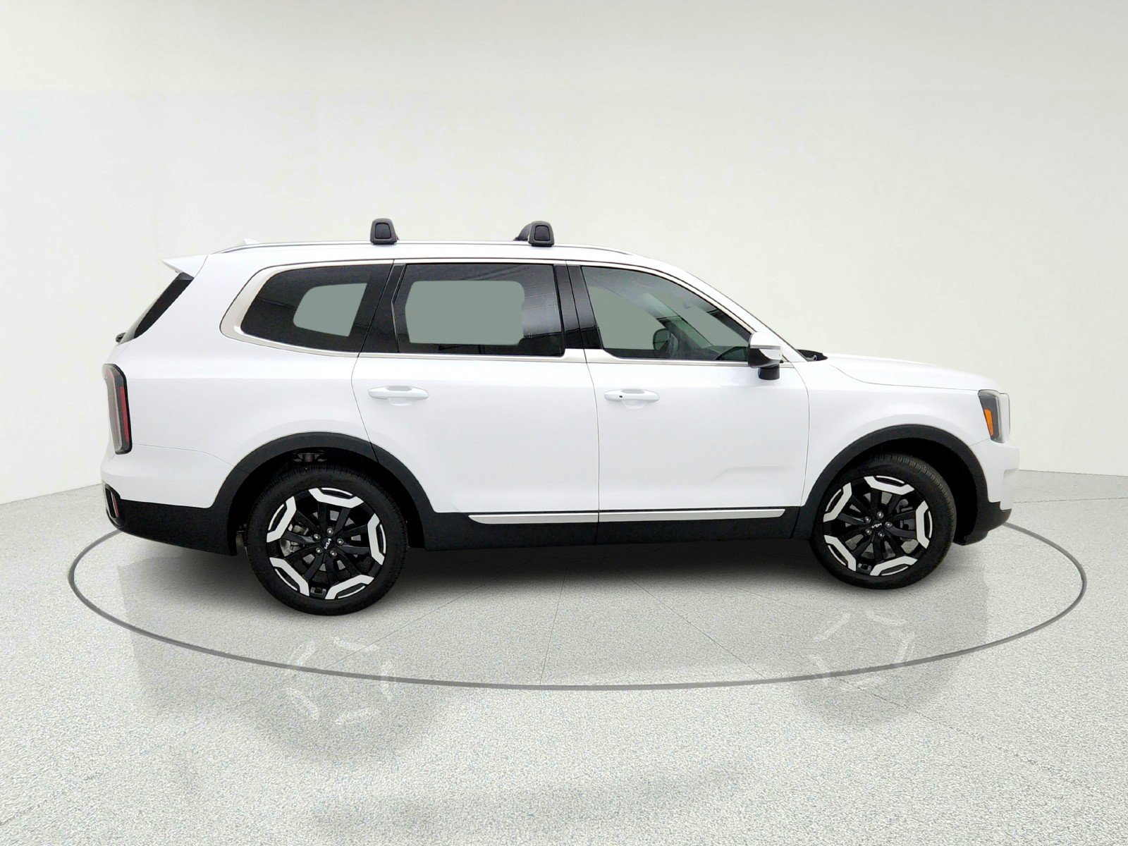 Used 2024 Kia Telluride EX FWD image 7