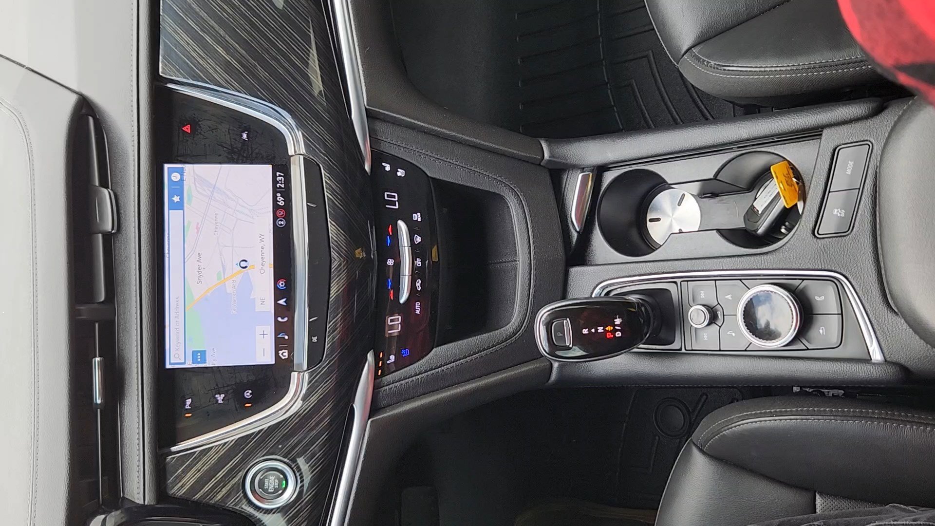 Used 2021 Cadillac XT6 Premium Luxury AWD/4WD image 15