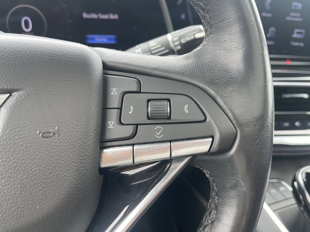 Used 2024 Cadillac Escalade ESV Sport AWD/4WD image 22