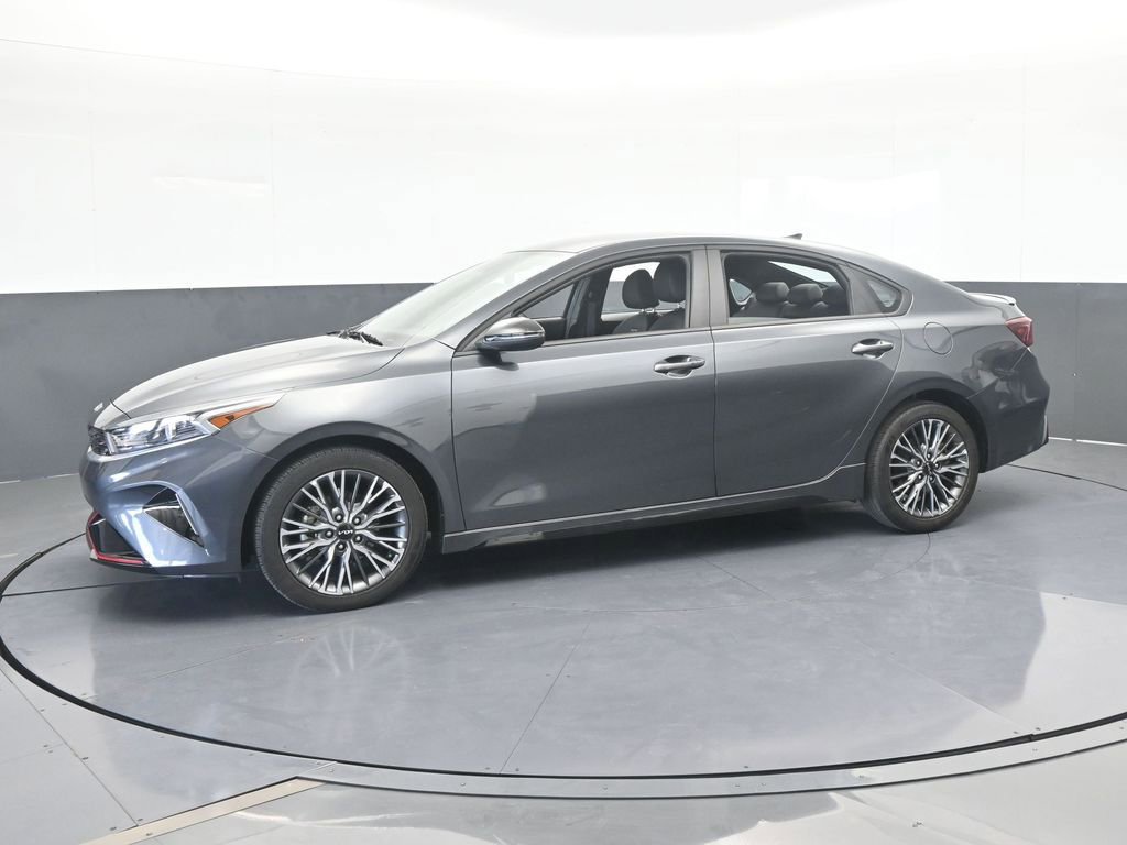 Used 2024 Kia Forte GT-Line image 2