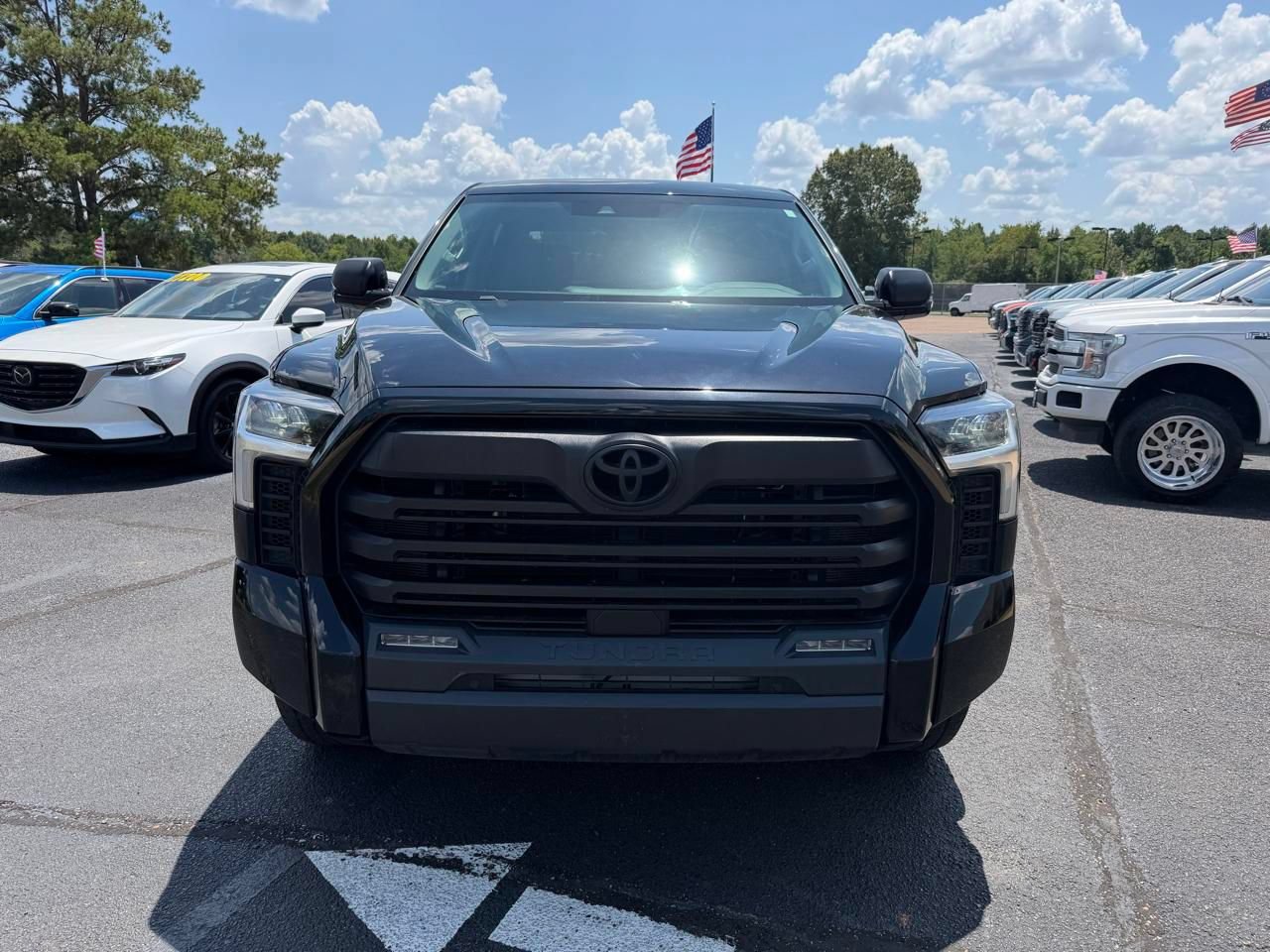 Used 2023 Toyota Tundra SR5 w/ SR5 Convenience Package AWD/4WD image 2