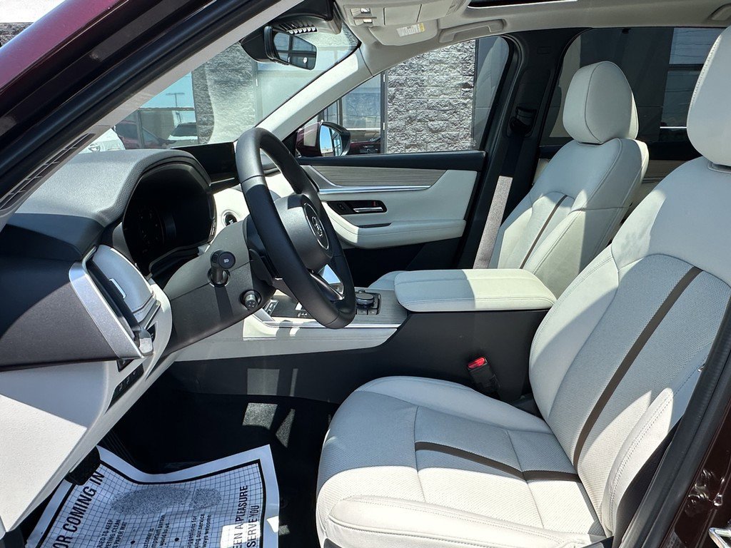 New 2025 MAZDA CX-90 3.3 Turbo S w/ Premium Package image 16