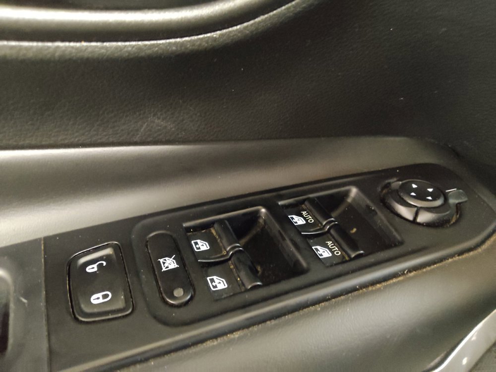 Used 2022 Jeep Renegade Latitude AWD/4WD image 27