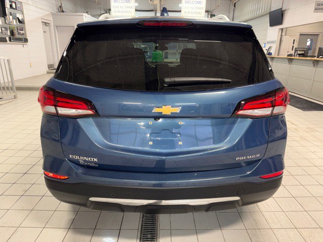 Used 2024 Chevrolet Equinox Premier image 4