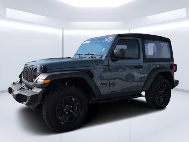 Used 2025 Jeep Wrangler Sport AWD/4WD image 7