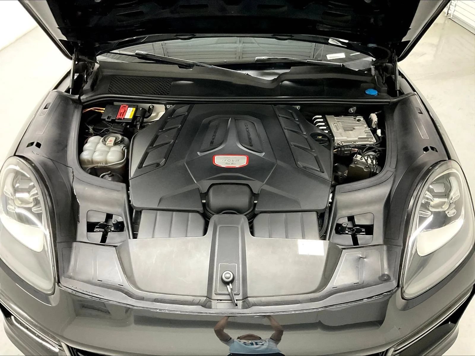 Used 2019 Porsche Cayenne Turbo AWD/4WD image 35
