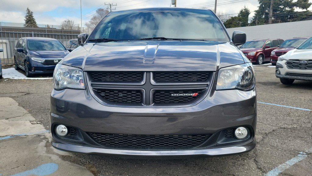 Used 2018 Dodge Grand Caravan GT FWD image 4