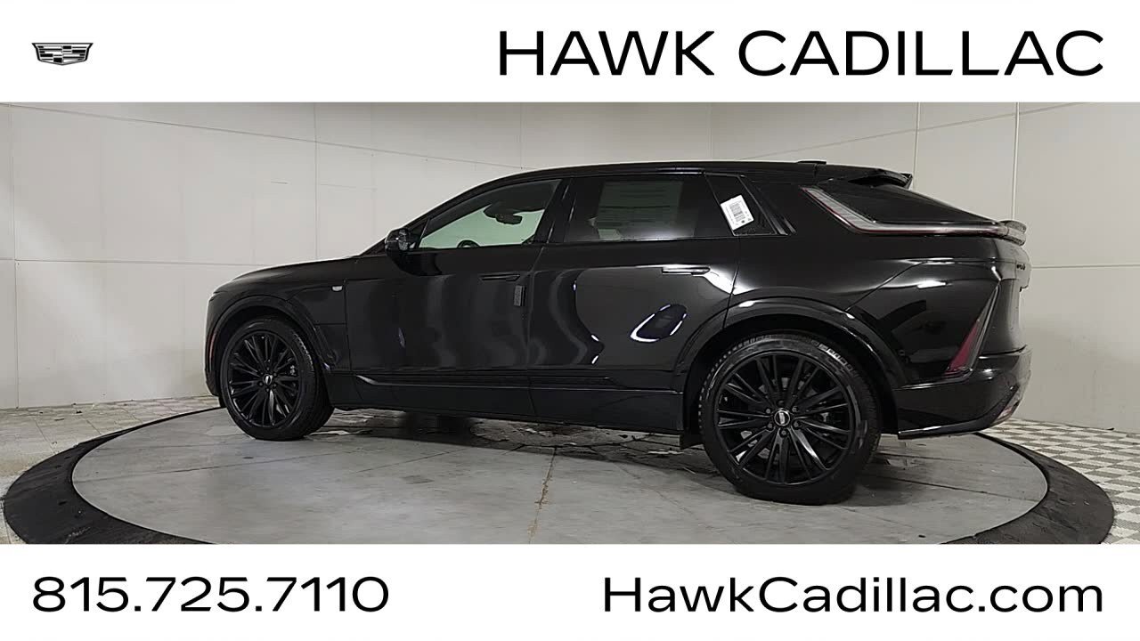 New 2026 Cadillac Lyriq Signature Sport w/ LPO, ONYX Package AWD/4WD image 5