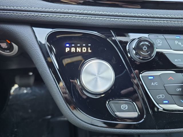 New 2026 Chrysler Pacifica Select image 21