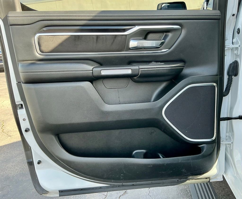 Used 2019 RAM 1500 Laramie image 31