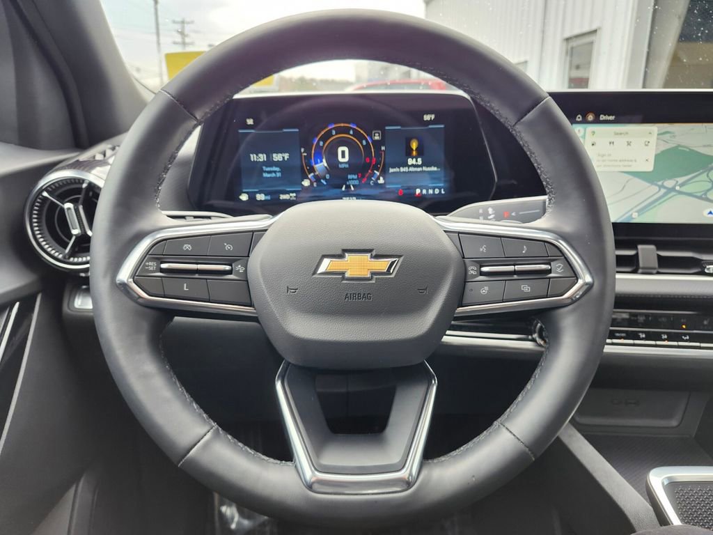 Used 2025 Chevrolet Equinox LT w/ Safety and Technology Package image 25