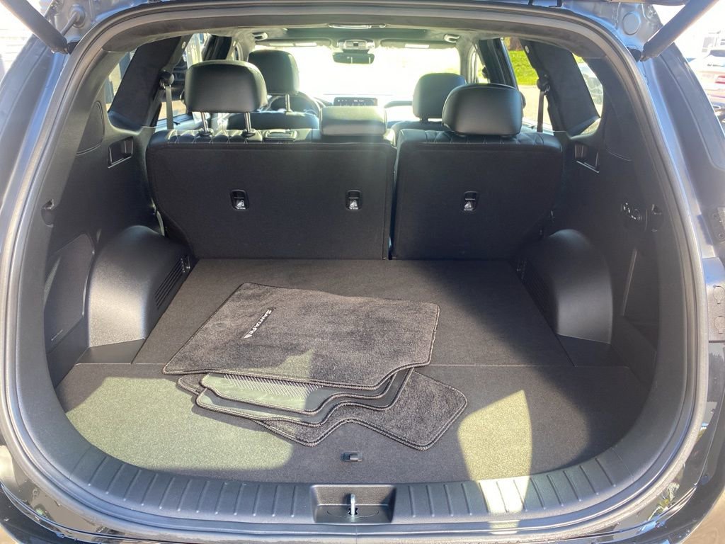 Used 2023 Hyundai Santa Fe Calligraphy image 17