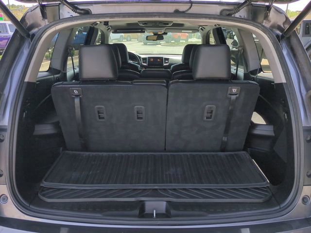 Used 2018 Honda Pilot Touring image 13