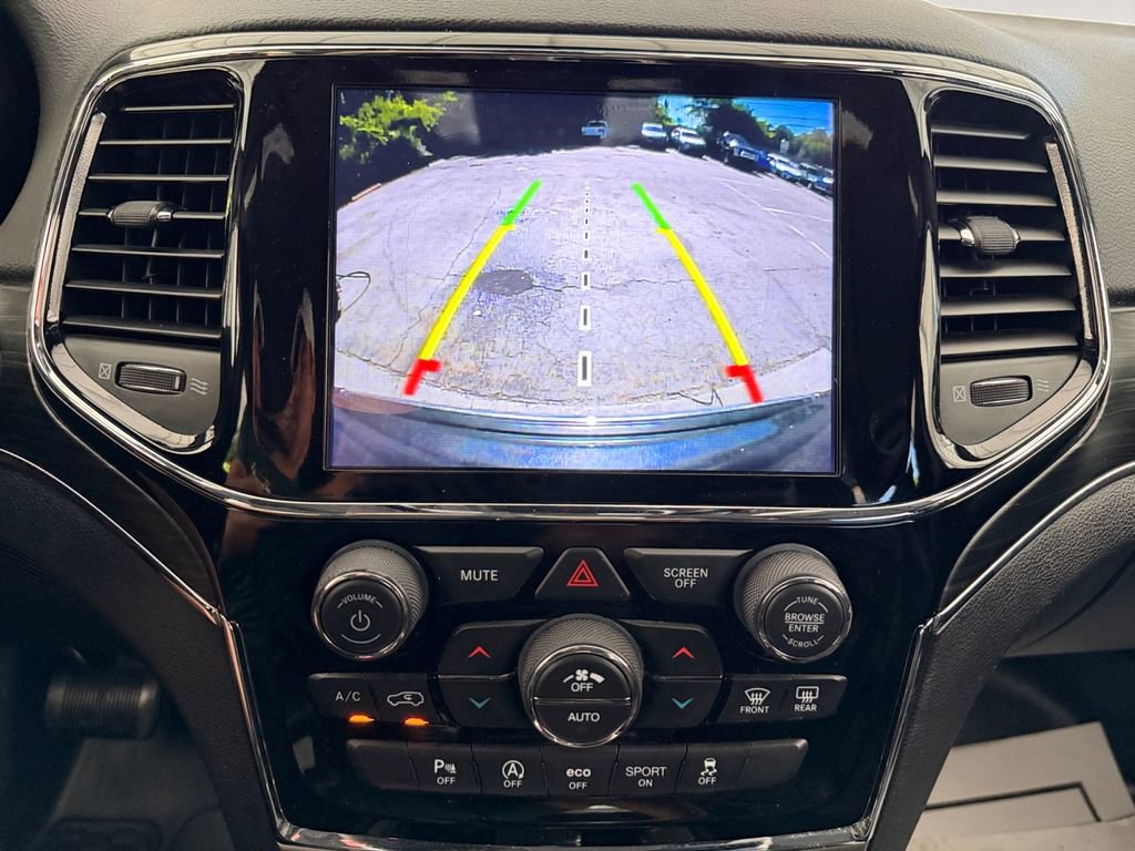 Used 2019 Jeep Grand Cherokee Limited w/ Luxury Group II AWD/4WD image 9
