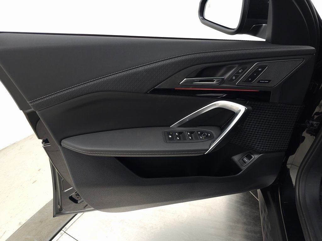New 2026 BMW X2 xDrive28i w/ Technology Package image 10