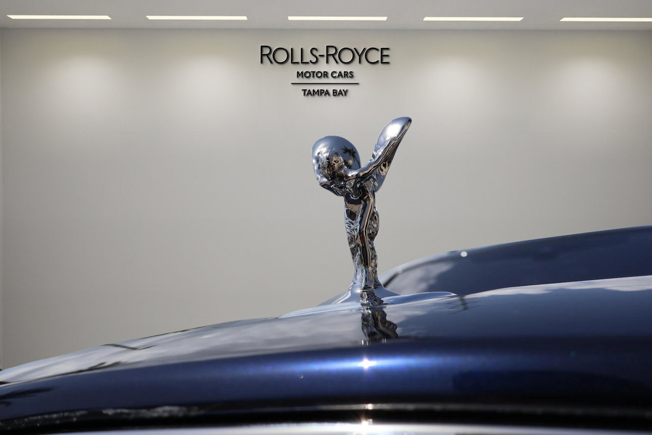New 2026 Rolls-Royce Cullinan AWD/4WD image 36