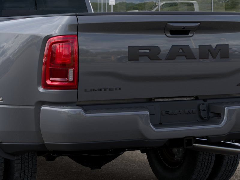 New 2026 RAM 3500 Limited AWD/4WD image 14
