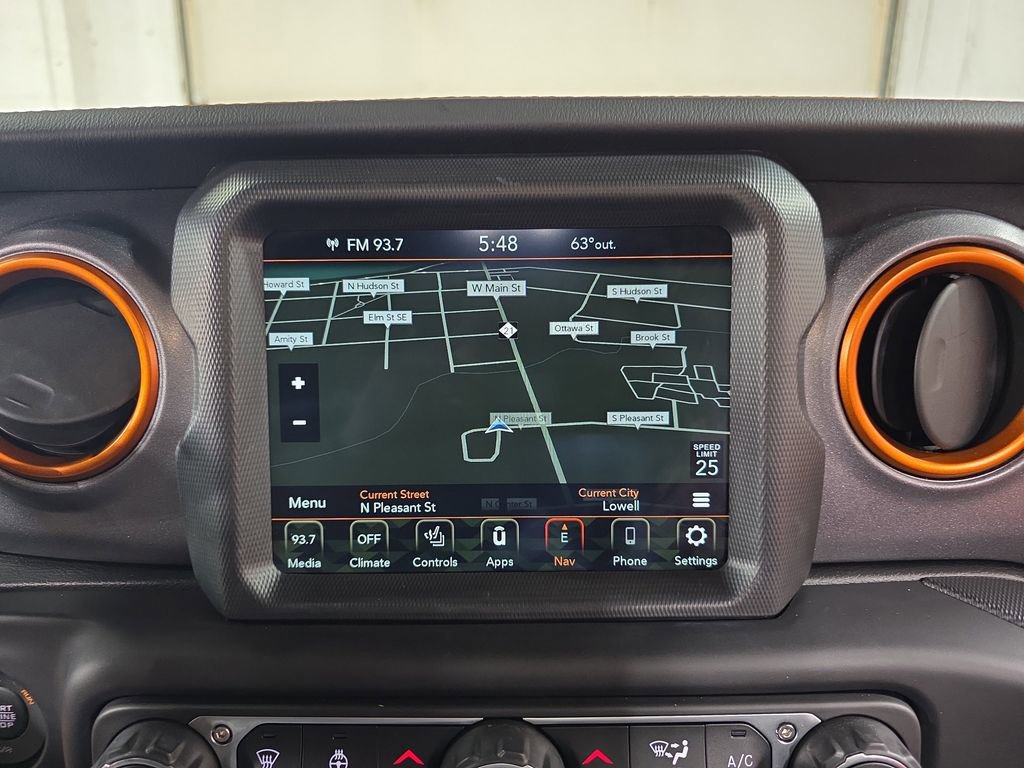 Used 2021 Jeep Gladiator Mojave image 24