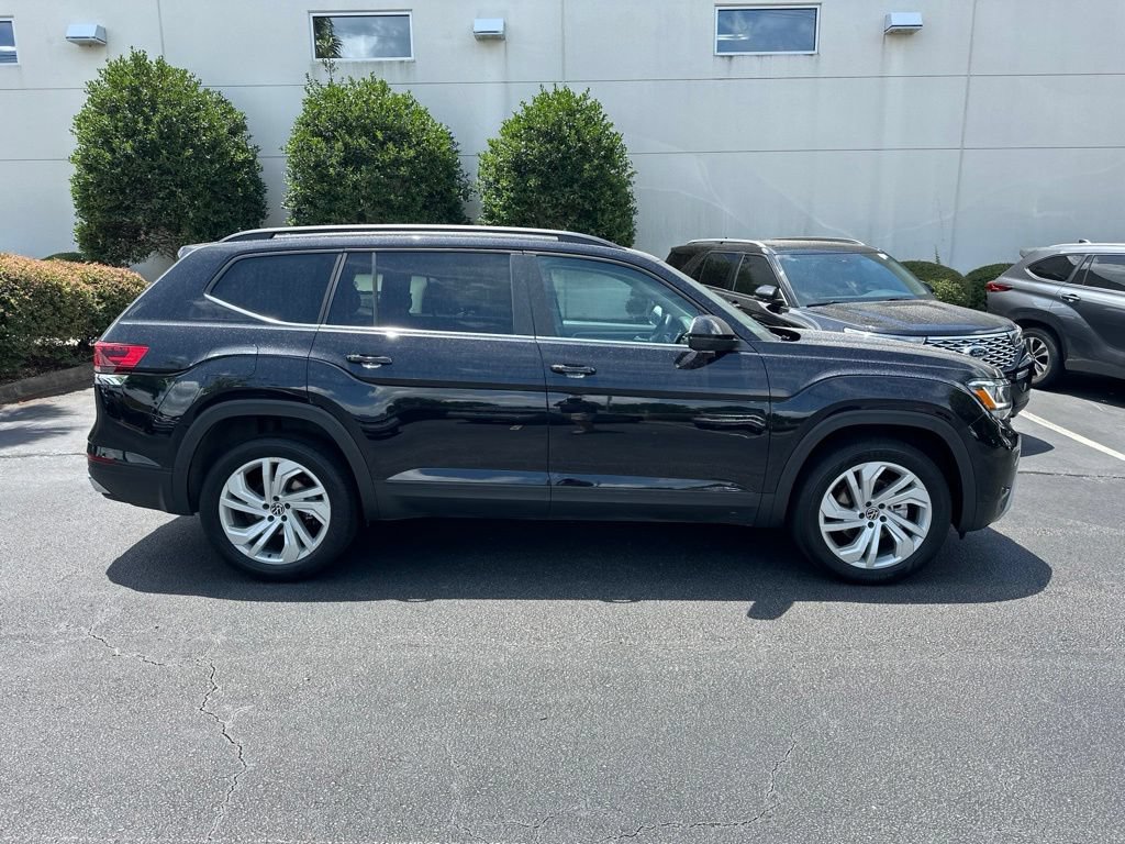 Used 2023 Volkswagen Atlas SE FWD image 2
