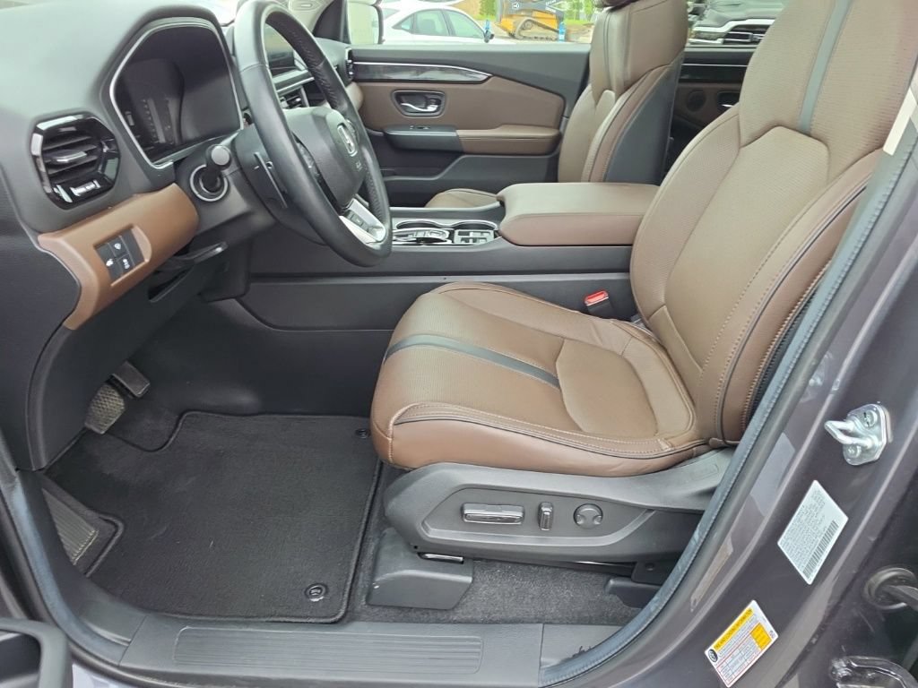 Certified 2024 Honda Pilot Elite image 24