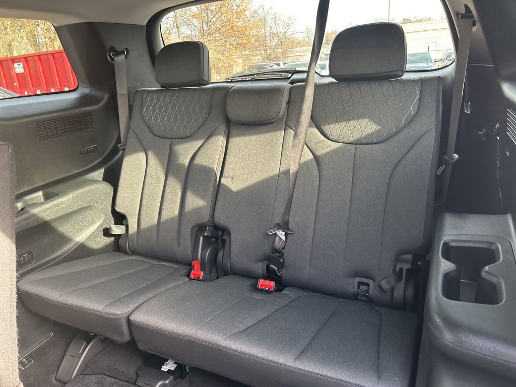 Used 2022 Hyundai Palisade SE image 24