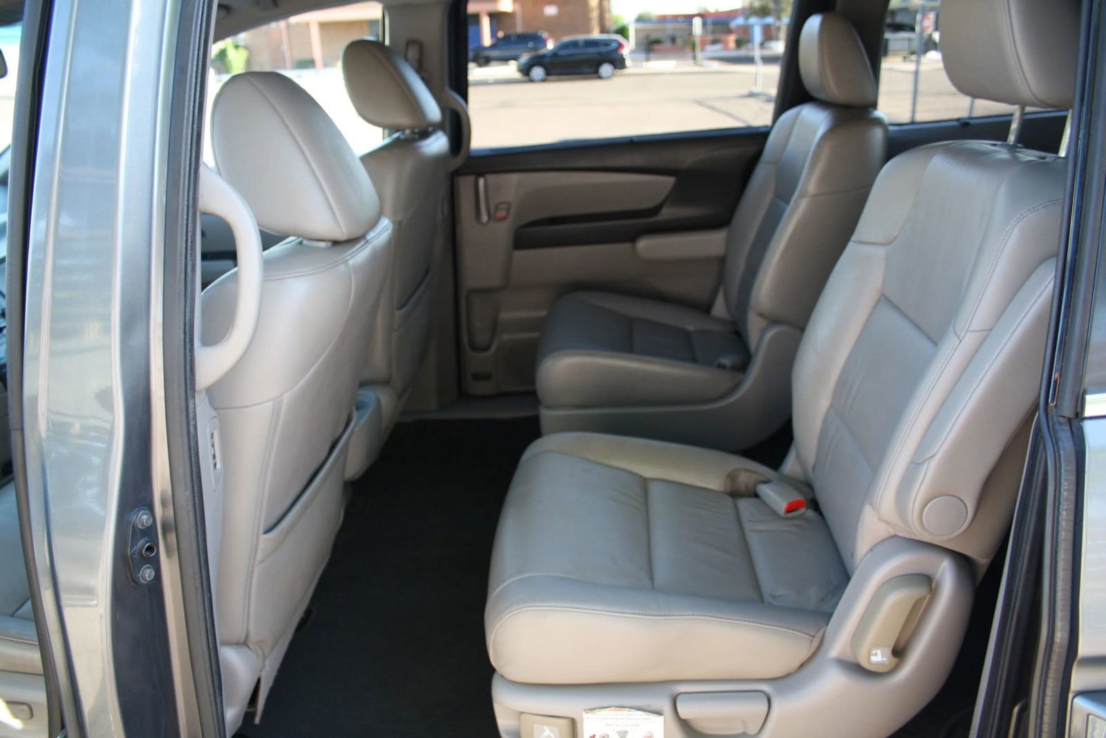 Used 2012 Honda Odyssey Touring Elite image 14