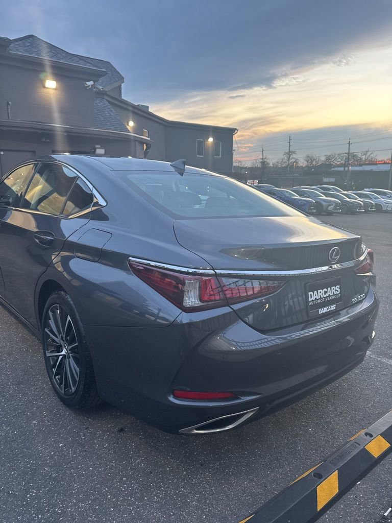 Used 2024 Lexus ES 350 w/ Premium Package image 6