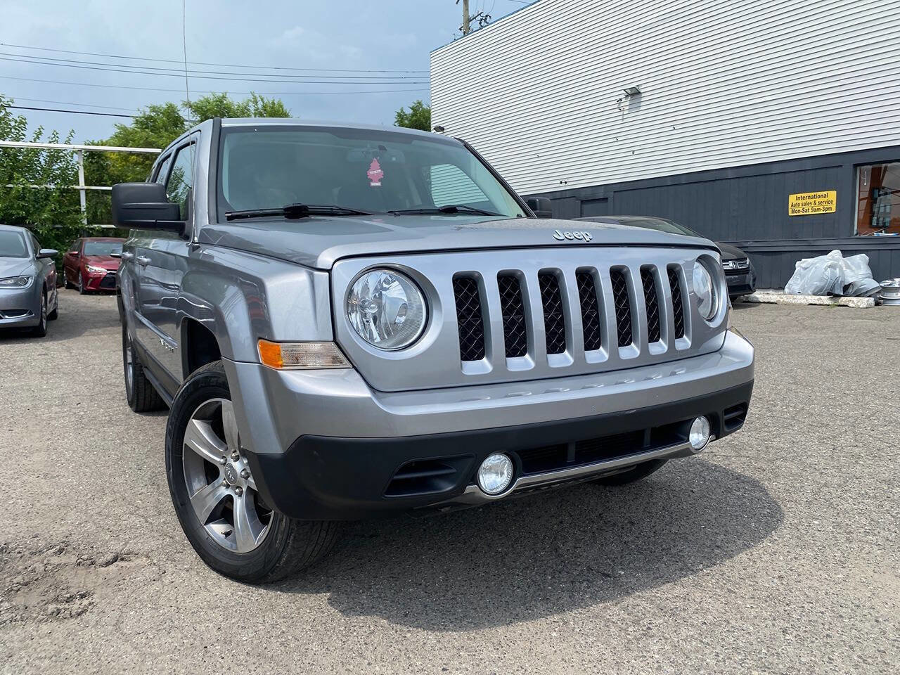 Used 2016 Jeep Patriot High Altitude image 5