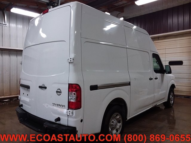 Used 2019 Nissan NV 2500 SV RWD image 2