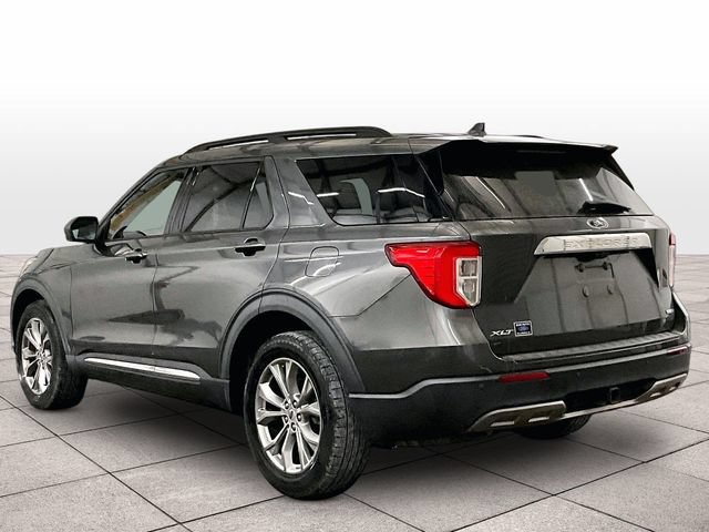 Used 2020 Ford Explorer XLT w/ Equipment Group 202A AWD/4WD image 10