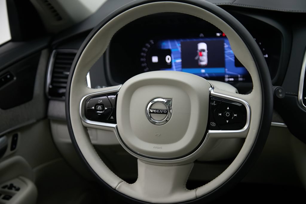 Certified 2024 Volvo XC90 T8 Ultimate w/ Protection Package Premier AWD/4WD image 30