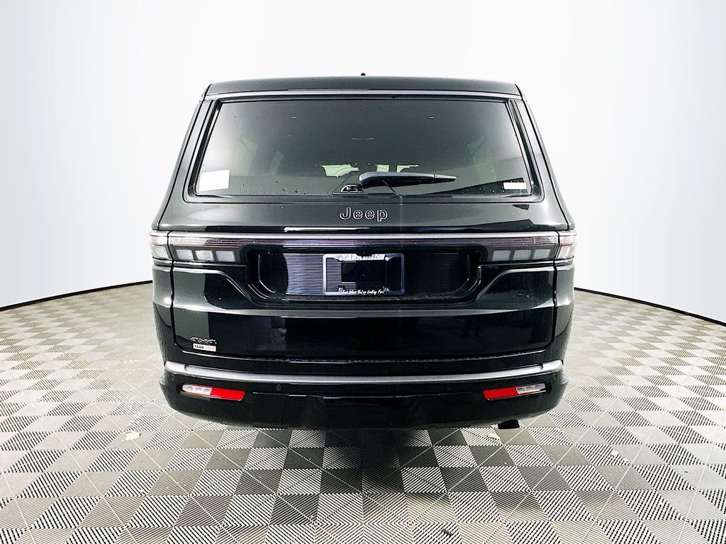 New 2026 Jeep Grand Wagoneer L Summit image 8