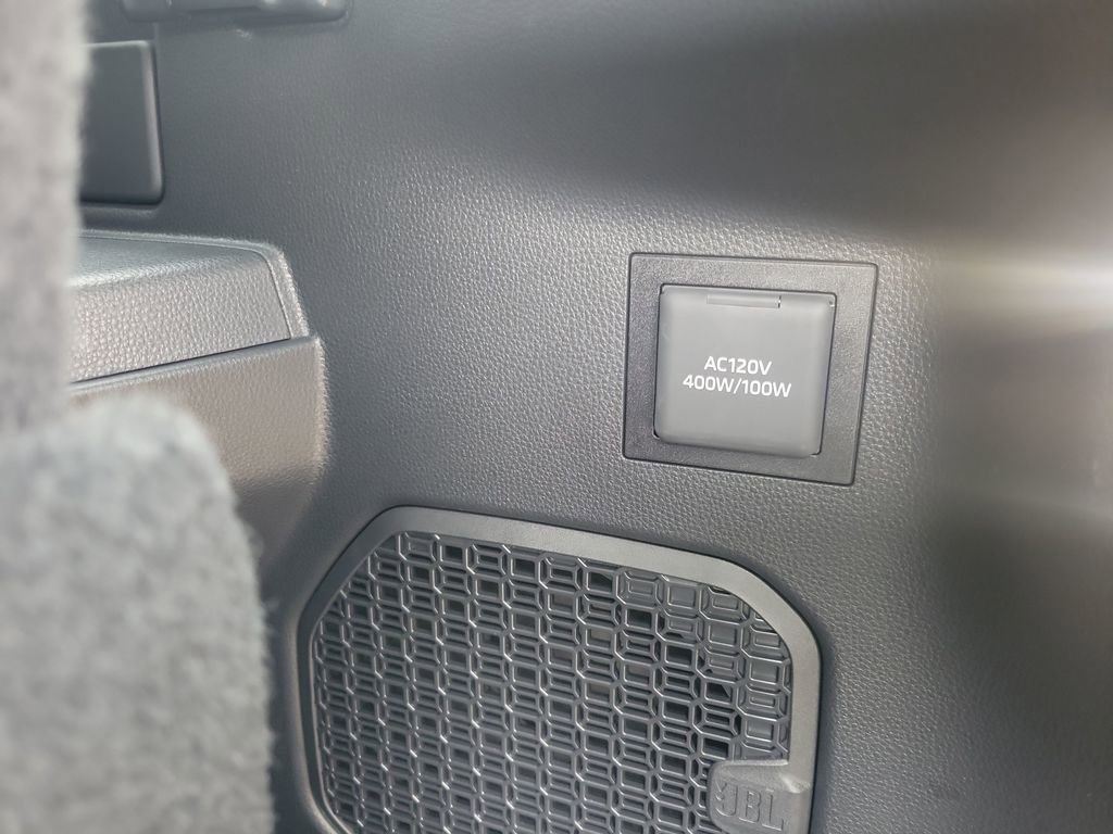 Certified 2025 Toyota 4Runner Limited image 32