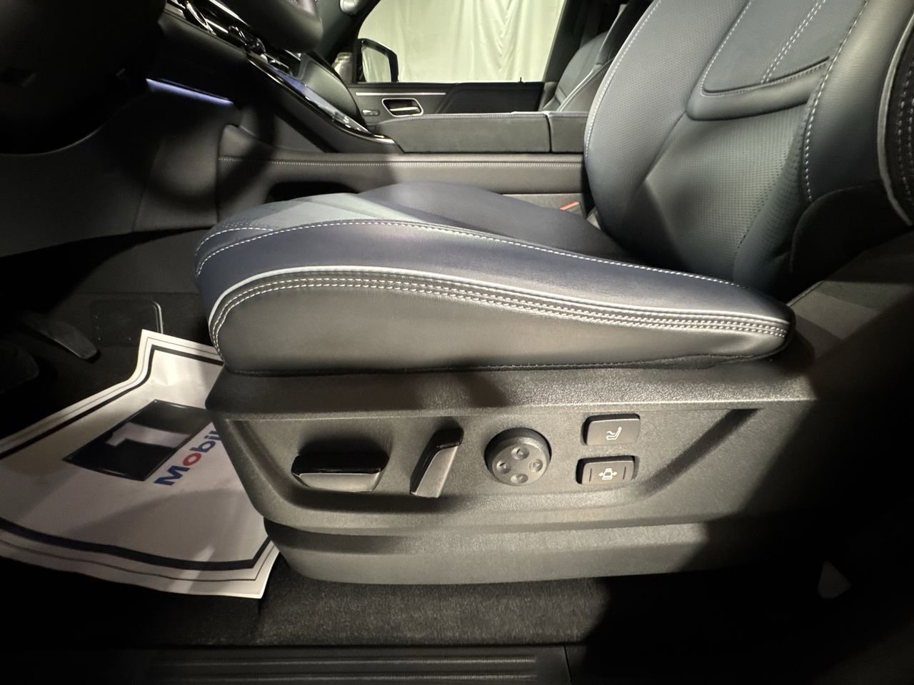 New 2026 INFINITI QX80 Sport image 17