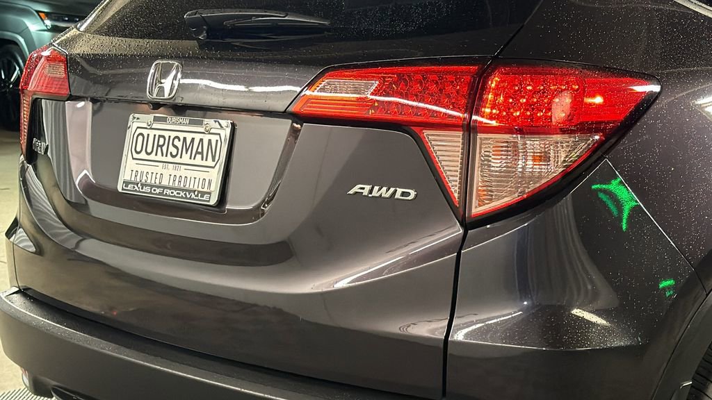 Used 2018 Honda HR-V EX image 9