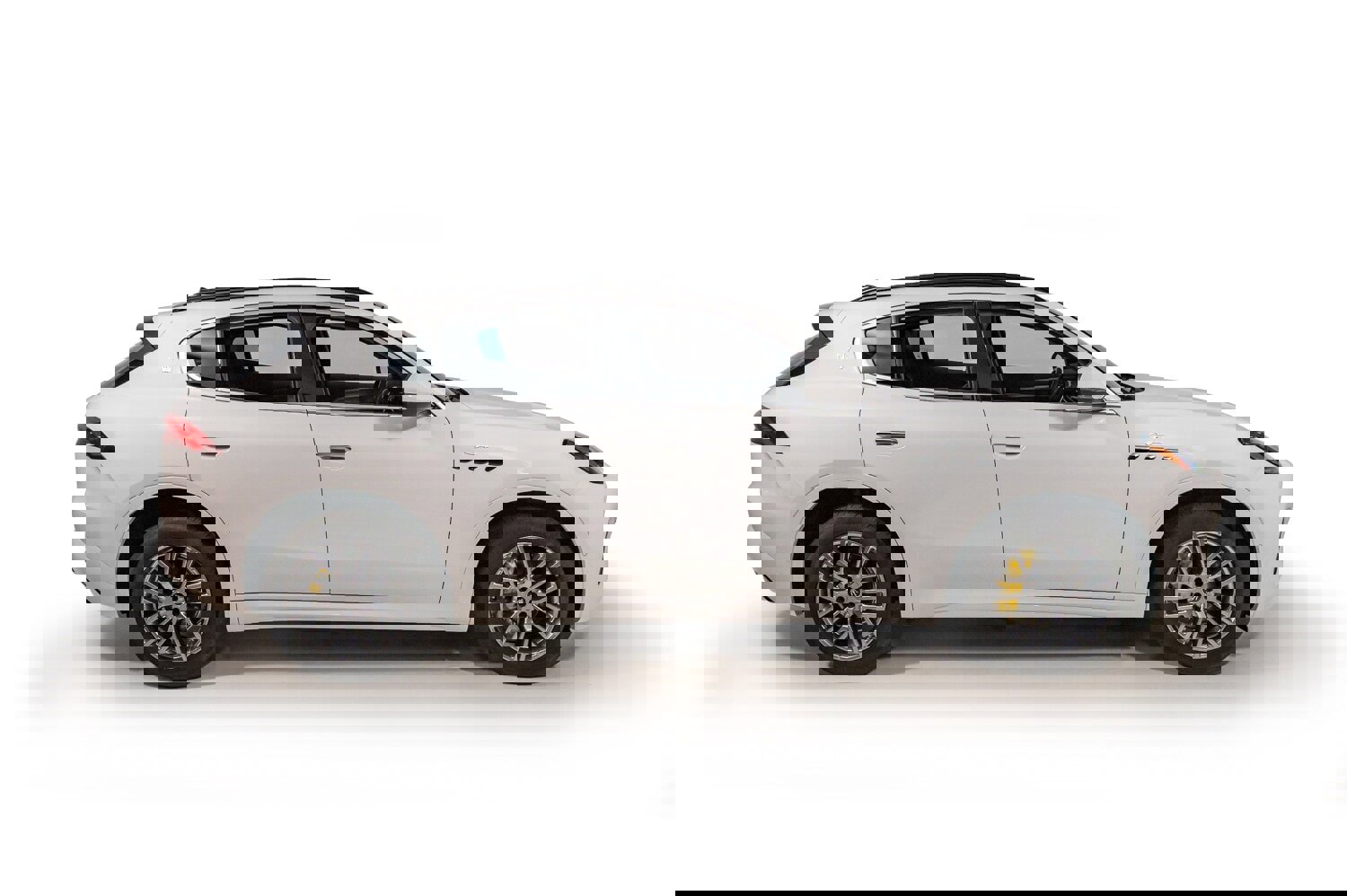 Used 2024 Maserati Grecale GT image 8