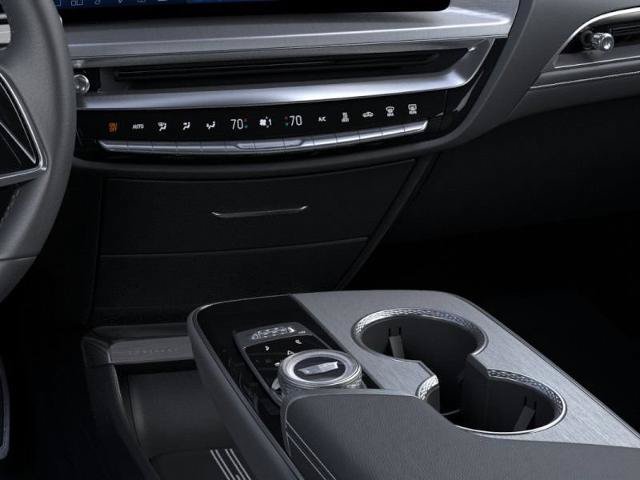 New 2027 Cadillac Lyriq Luxury w/ LPO, Floor Liner Package AWD/4WD image 23