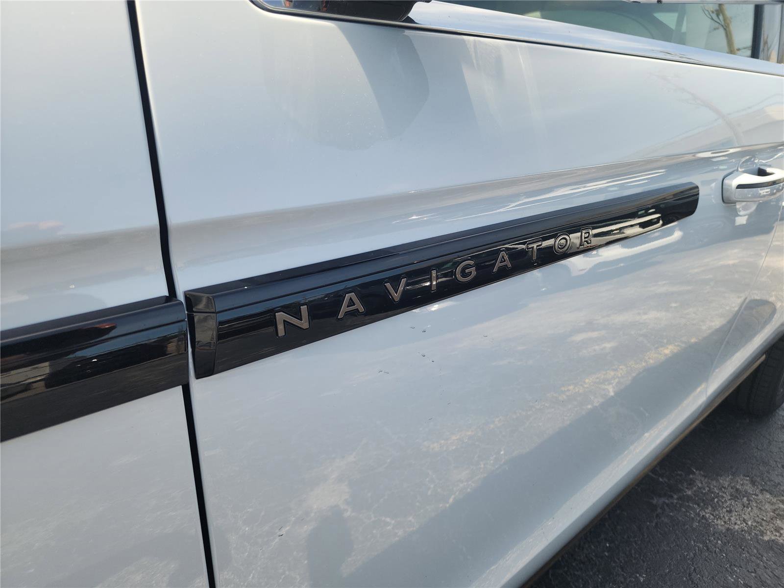 New 2026 Lincoln Navigator L Black Label AWD/4WD image 10